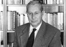 El Ateneo reivindica a Puente Ojea “contra la caverna nacionalcatólica”