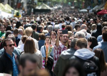 Sant Jordi en domingo vendió un 4% más y llegó a los 21,80 millones
