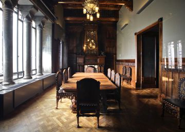Al Palau Güell no tot el que brilla és de Gaudí