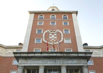 La Complutense investiga a un profesor acusado de hacer comentarios machistas y racistas La Complutense investiga a un profesor acusado de hacer comentarios machistas y racistas