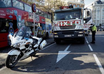 Madrid prohíbe la circulación de camiones por seguridad en San Isidro
