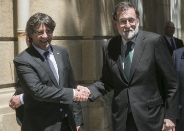 Rajoy demana davant Puigdemont “evitar la temptació de la desconnexió”