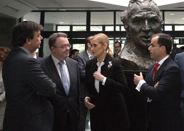 Los rectores se oponen
a la reforma de Cifuentes Los rectores se oponen
a la reforma de Cifuentes