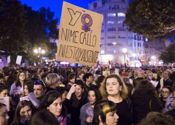 Una mujer herida muy grave tras ser apuñalada por la espalda en Orihuela