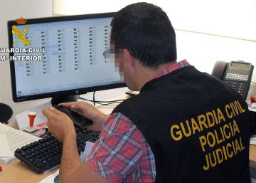 Detenido un profesor de pádel por abusar de menores de edad en Villalba Detenido un profesor de pádel por abusar de menores de edad en Villalba