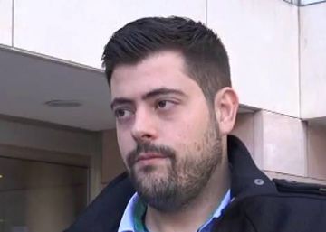 Investigan si el presunto pedófilo, exdirigente juvenil del PSOE, violó a menores saharauis Investigan si el presunto pedófilo, exdirigente juvenil del PSOE, violó a menores saharauis