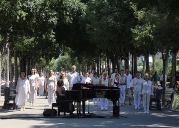 Barcelona homenajea 30 años después a las víctimas de Hipercor Barcelona homenajea 30 años después a las víctimas de Hipercor