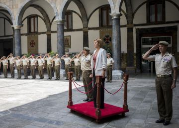 Cospedal reúne a la cúpula del Ejército en Barcelona Cospedal reúne a la cúpula del Ejército en Barcelona
