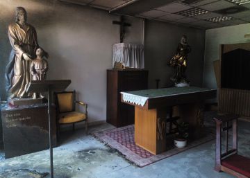 Atacada la capilla de la Universidad Autónoma con un objeto incendiario Atacada la capilla de la Universidad Autónoma con un objeto incendiario