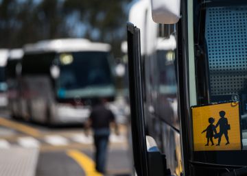 Seguimiento masivo del paro contra el plan de transporte de la Xunta Seguimiento masivo del paro contra el plan de transporte de la Xunta