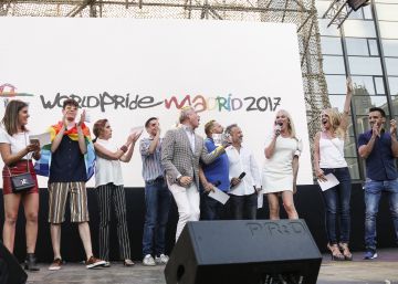 Miles de personas reciben el Orgullo Mundial en Pedro Zerolo Miles de personas reciben el Orgullo Mundial en Pedro Zerolo