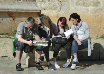 Los hoteles del litoral valenciano prevén una ocupación del 83% en julio Los hoteles del litoral valenciano prevén una ocupación del 83% en julio