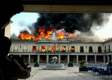 Brunete reformará su Plaza Mayor tras sufrir un incendio en 2015 Brunete reformará su Plaza Mayor tras sufrir un incendio en 2015
