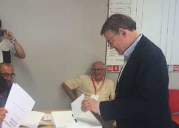 Los 18.000 militantes del PSPV-PSOE eligen a su líder Los 18.000 militantes del PSPV-PSOE eligen a su líder
