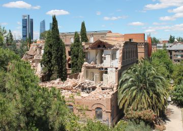 Los vecinos piden medidas para evitar el derrumbe del convento de las Apostólicas Los vecinos piden medidas para evitar el derrumbe del convento de las Apostólicas