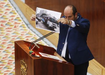 Un militante del PP lleva a juicio al consejero de Transporte por coacciones Un militante del PP lleva a juicio al consejero de Transporte por coacciones