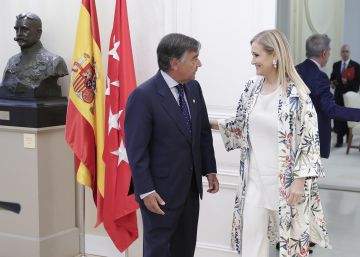 Cifuentes elige por primera vez a dos gerentes de hospital por concurso público Cifuentes elige por primera vez a dos gerentes de hospital por concurso público