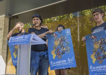 La CUP plantea el 1 de octubre para “barrer el capitalismo, la corrupción y la monarquía” La CUP plantea el 1 de octubre para “barrer el capitalismo, la corrupción y la monarquía”