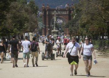 “Colau nos envía a la ruina” “Colau nos envía a la ruina”