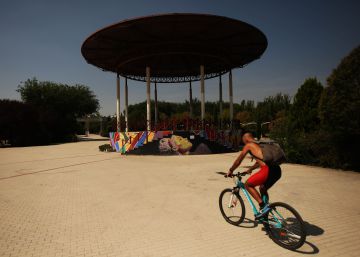 En este parque se suda En este parque se suda