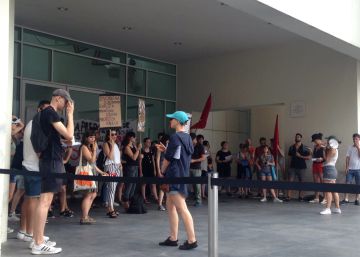 El Macba, la Tàpies i la Miró, tancats per vaga en plena temporada turística El Macba, la Tàpies i la Miró, tancats per vaga en plena temporada turística