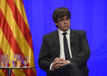 Puigdemont tacha de “lamentable” que la CUP no vaya a la manifestación del sábado Puigdemont tacha de “lamentable” que la CUP no vaya a la manifestación del sábado