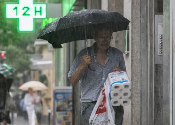 Los bomberos realizan 97 salidas por la tormenta de esta mañana Los bomberos realizan 97 salidas por la tormenta de esta mañana