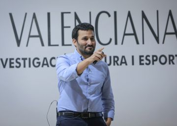 El Gobierno valenciano incorpora 1.443 profesores y baja la ratio a 22 alumnos El Gobierno valenciano incorpora 1.443 profesores y baja la ratio a 22 alumnos