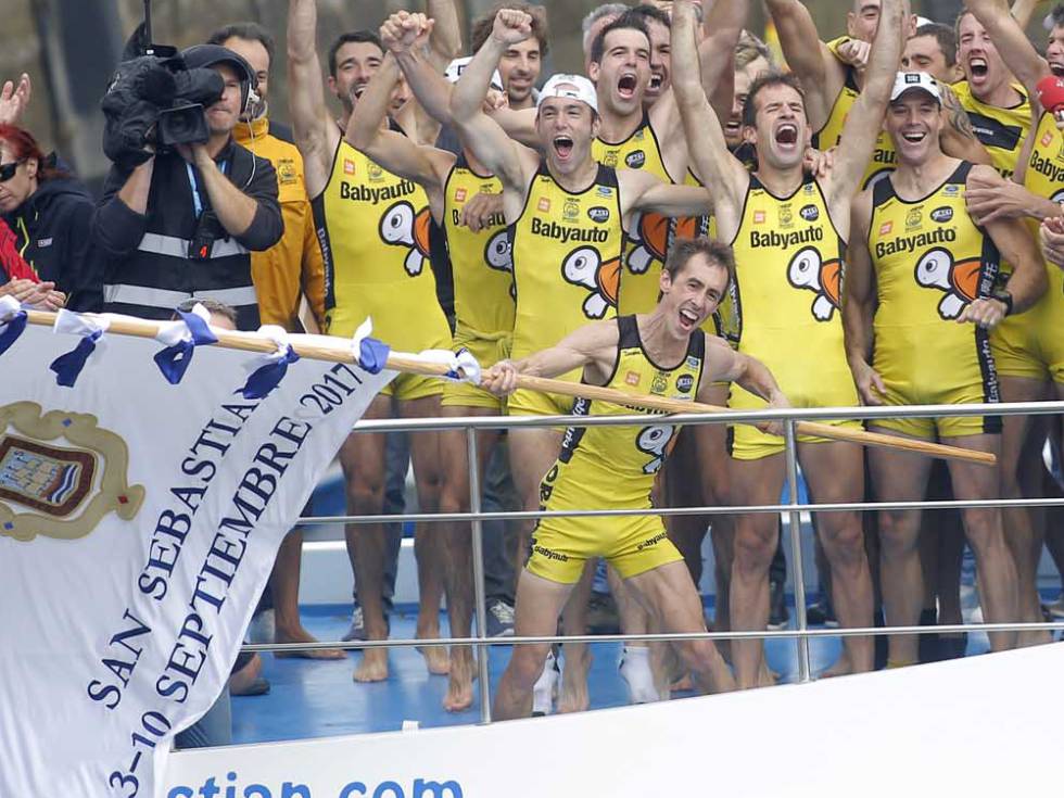 Orio se alía con las olas, remonta a Urdaibai y consigue ganar por sorpresa