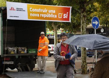 Una pancarta por el referéndum en Solsona (Lleida).