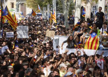 Concentració davant del TSJC per reclamar la llibertat dels detinguts Concentració davant del TSJC per reclamar la llibertat dels detinguts