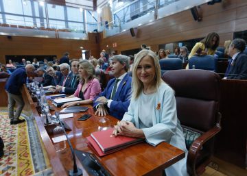 Cifuentes destituye a los consejeros de Sanidad y Medio Ambiente Cifuentes destituye a los consejeros de Sanidad y Medio Ambiente