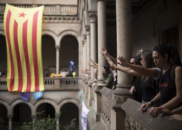 Los estudiantes catalanes van a la huelga en favor del referéndum Los estudiantes catalanes van a la huelga en favor del referéndum