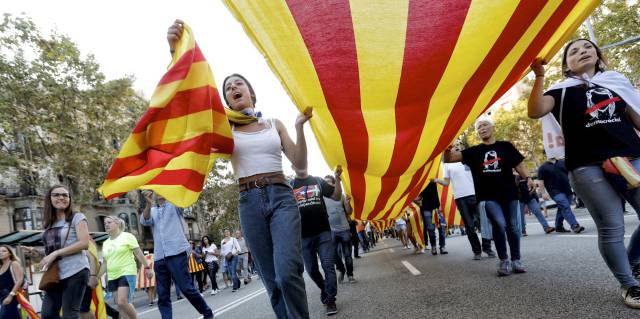 Manifestantes durante una de las protestas en Barcelona.