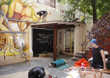 Art urbà en un interior d’illa de l’Eixample Art urbà en un interior d’illa de l’Eixample