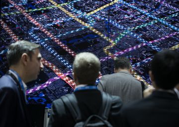 Barcelona defiende sus ferias en plena crisis política