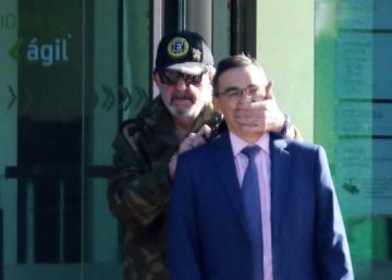 Detenido un hombre tras un atraco con rehenes en Usera, Madrid