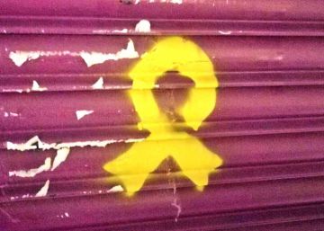 Rivera denuncia una nova pintada al comerç de la seva mare