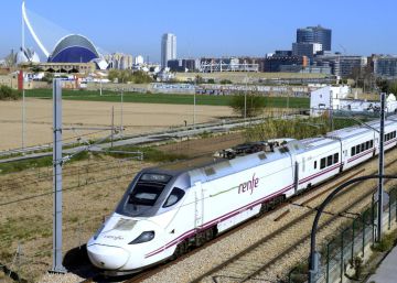 Espanya ha malbaratat 26.240 milions només en l’AVE, segons els geògrafs