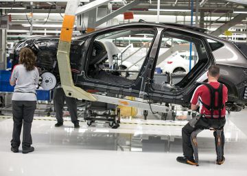 Seat cambia los bocadillos de chorizo por hummus y pan integral