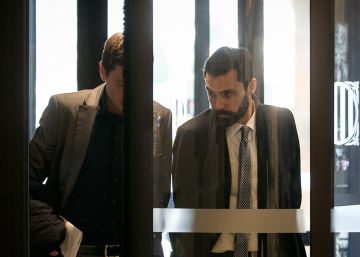 Torrent desafia el Constitucional
i manté el ple d’investidura