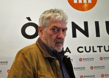 Òmnium se regala un Quim Monzó en su 50º Premi d’Honor de les Lletres Catalanes
