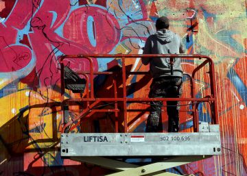 El arte urbano abre las antiguas cocheras de metro