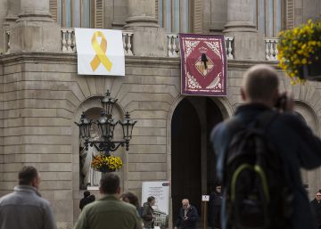 L’Ajuntament de Barcelona se suma al llaç groc
