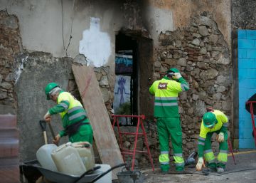 Los Mossos investigan si el incendio en un local ‘okupa’ fue un ataque ‘ultra’