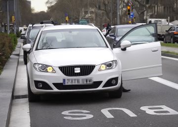 La indisciplina en el aparcamiento desborda a la Guardia Urbana