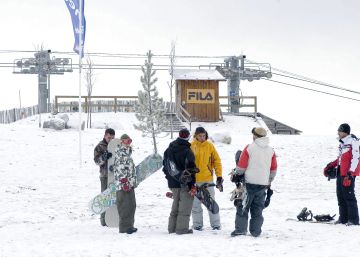 Rècord d’afluència a les estacions públiques d’esquí per les nevades