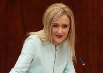Cifuentes mantiene que no es responsable del ‘caso máster’