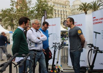 Valencia instalará 12 puntos de carga del coche eléctrico y baraja subvencionarla