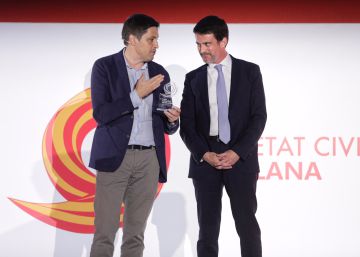 Valls reivindica su origen catalán y coquetea con la idea de volver a casa